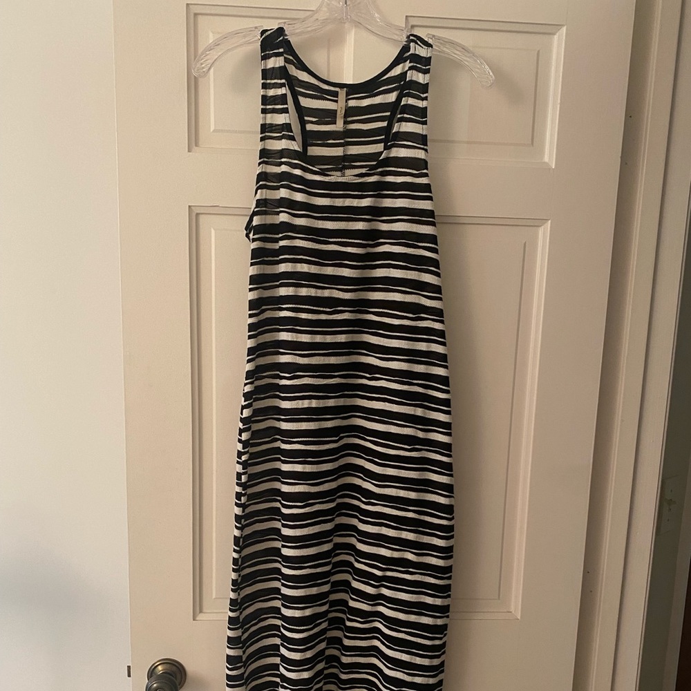 Mona B maxi, racer back dress. Black and white.